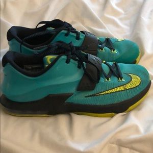 KD and Nike basketball shoes